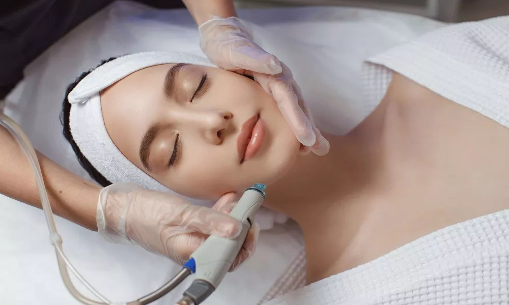 Glowing Premium Treatment